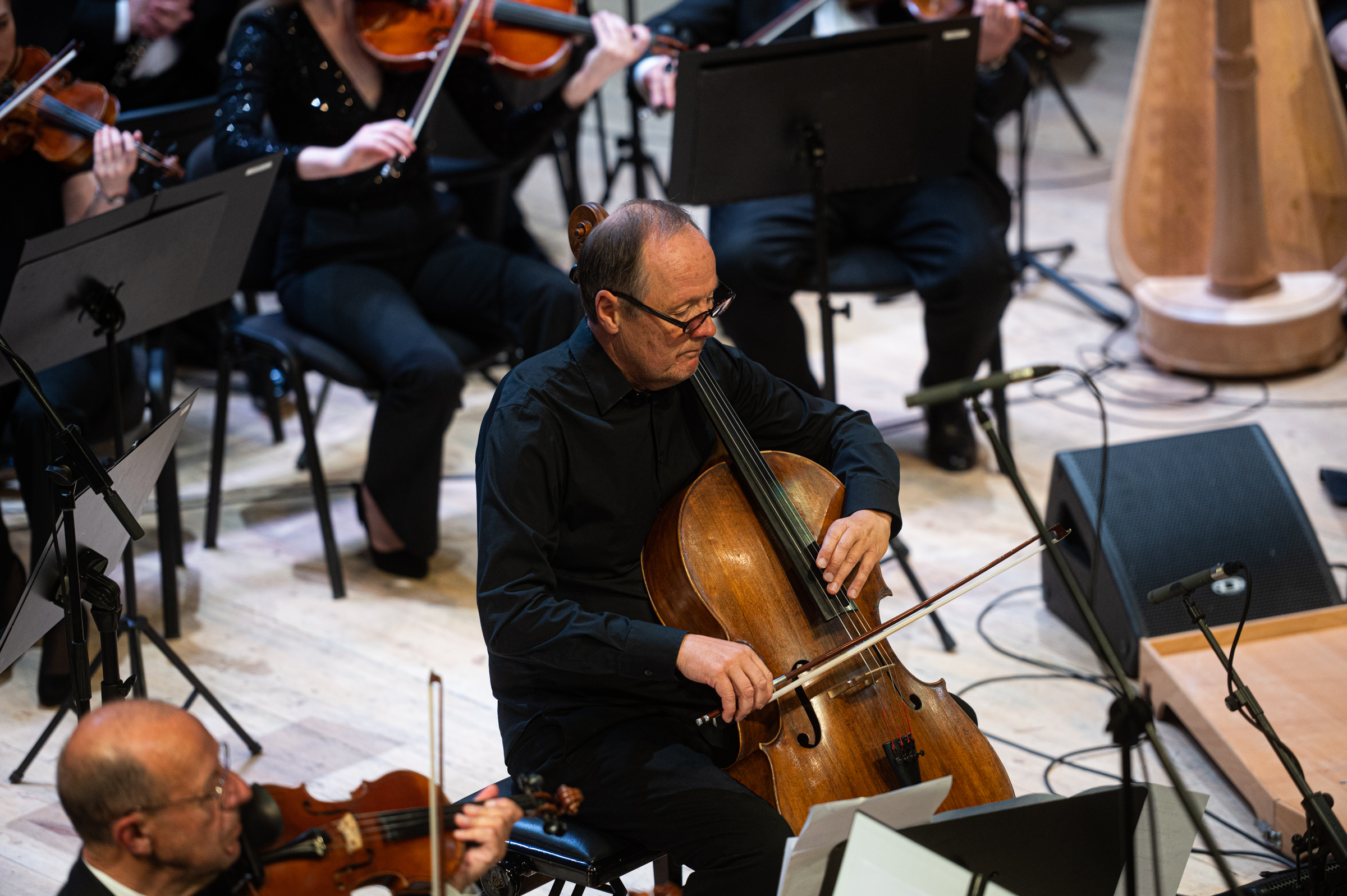 Klaipėdoje iškilmingai uždarytas trečiasis Tarptautinis violončelės festivalis