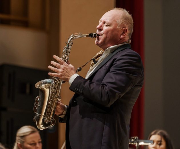 Italų saksofono maestro ir Klaipėdos kamerinis orkestras 