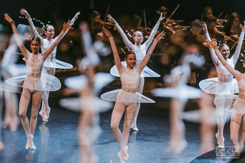 The Orchestra of Playful Music Leaps into Dance! Episode 27