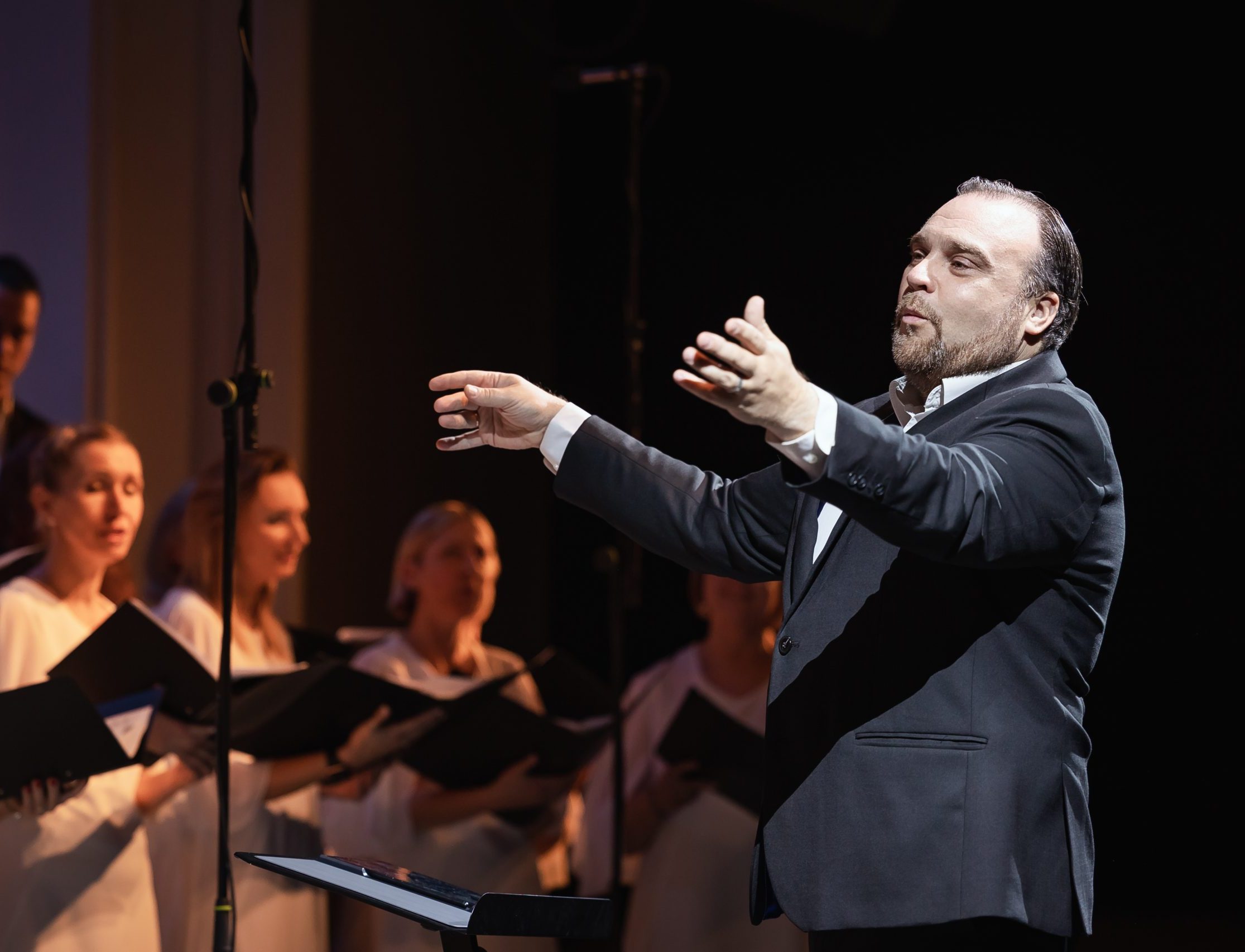 Aukuras & Maestro Kęstutis Jakeliūnas