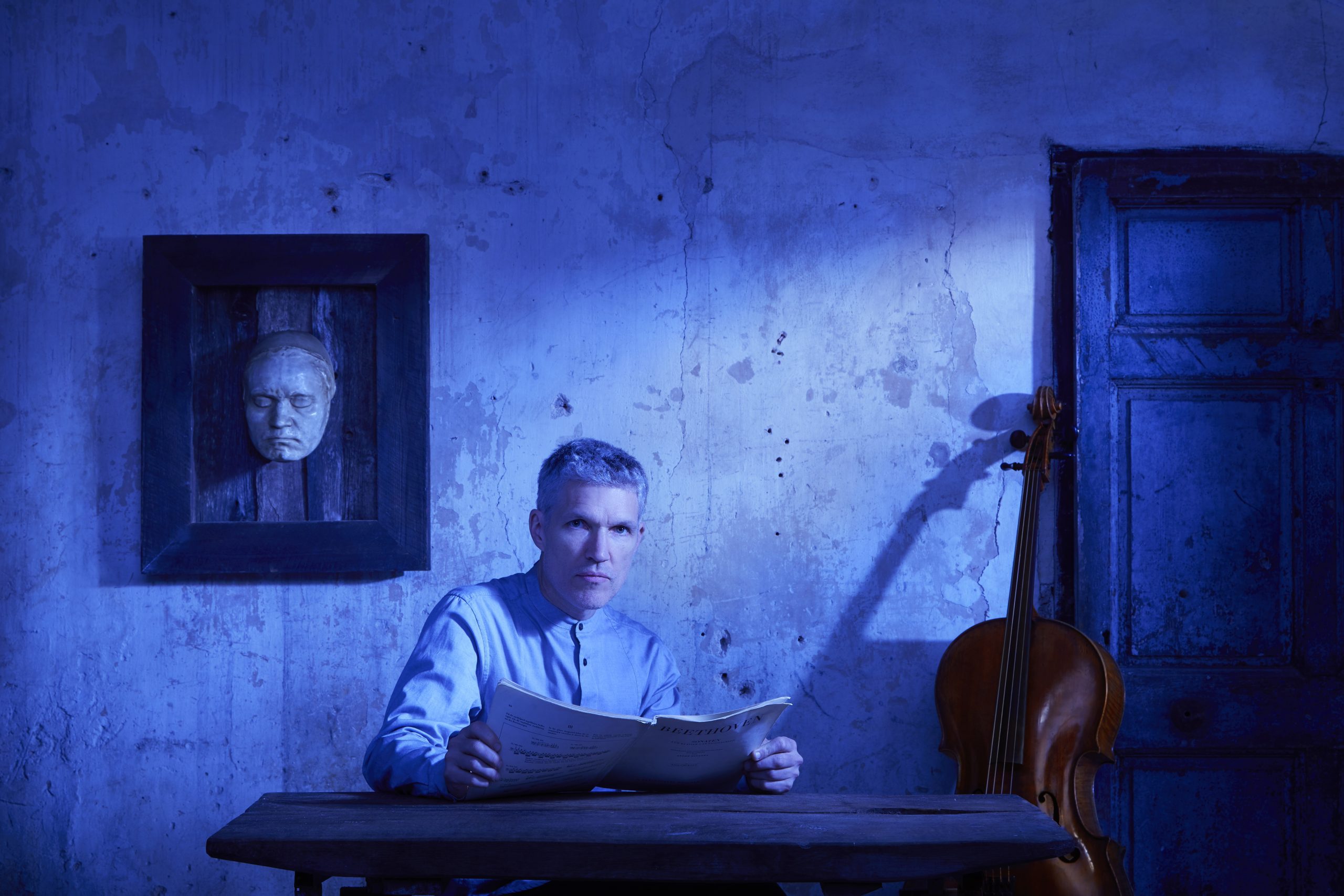 Matthew Barley: užkulisių melodijos