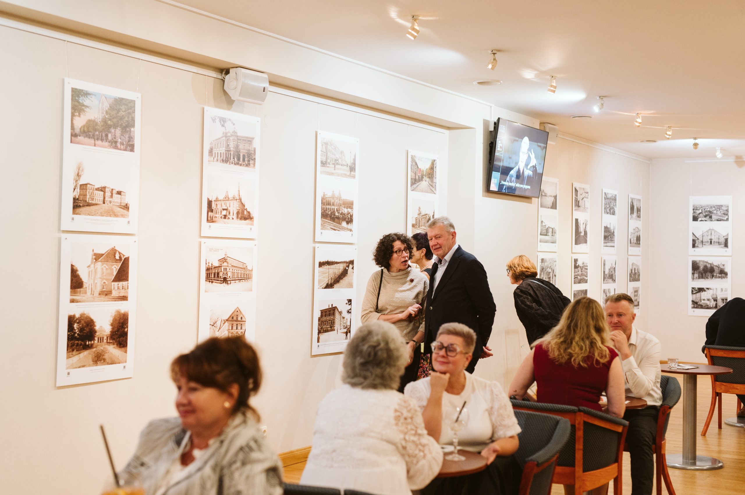 Klaipėdos koncertų salėje nemokamai galima aplankyti unikalią fotografijų parodą „Gražiajai Liepojai – 400“